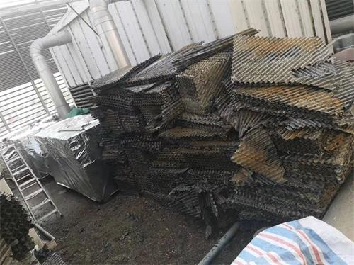 <a href=http://m.sh-dzbanchang.cn/lqt/21.html target=_blank class=infotextkey>冷卻塔填料</a>多長時間更換